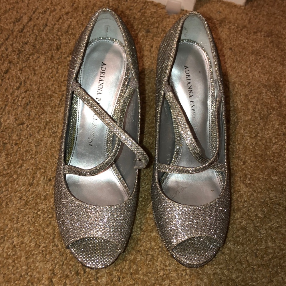 Sparkly heels!!